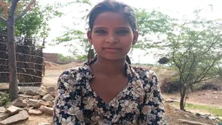 पीएम श्री विद्यालय में चौथी कक्षा में प्रवेश लेने वाली नाजिया। जागरण