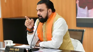 बिहार में भ्रामक खबरों पर होगा 'क्विक एक्शन', CM सम्राट चौधरी ने जन-संपर्क विभाग को दिए सख्त निर्देश