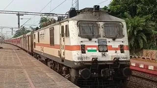 चक्रधरपुर में नवंबर से मेगा ब्लॉक 6 ट्रेनें रद (प्रतीकात्मक फोटो)