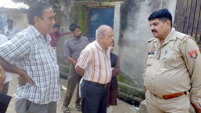 बावनखेड़ी नरसंहार: 18 साल बाद गांव लौटा सलीम, सफेद कुर्ता-पजामा और हाथ में पेंसिल... पहचानना हुआ मुश्किल