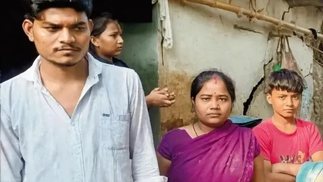 पाकिस्तान की जेल में छह साल से बंद हैं बांदा के 4 युवक, बेटे की याद में बिगड़ी मां की तबीयत
