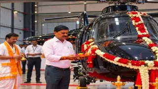 भदोही के किसान की AI प्लेन फोटो ने मचाई हलचल प्रशासन भी जांच में जुटा।