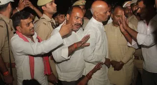 मौके पर जुटे लोग। जागरण