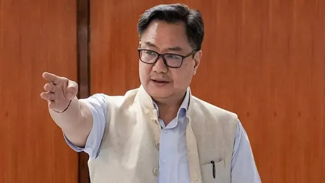 त्रिपुरा के युवक से नस्ली दुर्व्यवहार पर केंद्रीय मंत्री किरेन रिजीजू ने जताई कड़ी नाराजगी