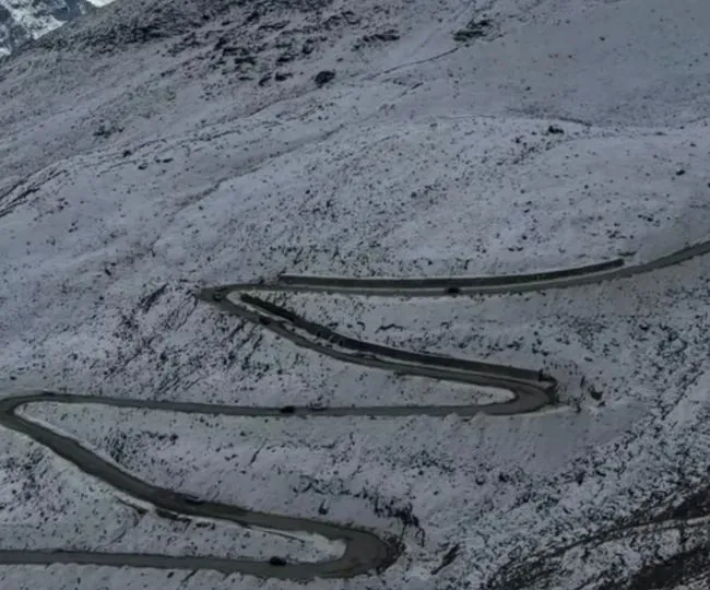 snow Freeze on road 2