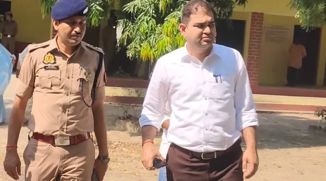 Allahabad Jhansi Graduate Chunav In Kaushambi
