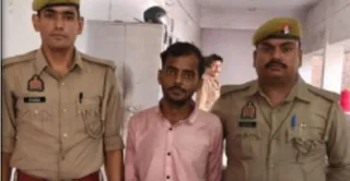 नौबस्ता में नकली नोटों के साथ गिरफ्तार बीएएमएस छात्र सौमित्र त्रिपाठी। पुलिस