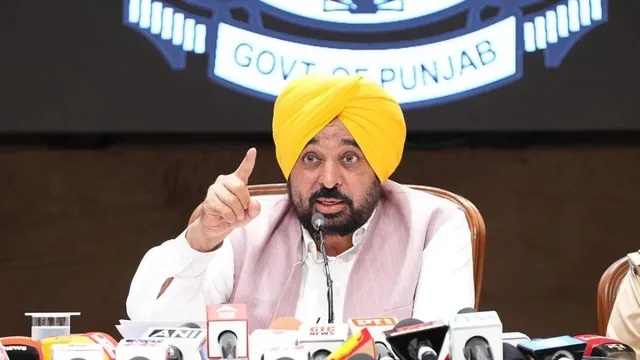 'मुझे तो ये लोग यूरोप नहीं जाने देते, पाकिस्तान तो दूर की बात...', CM भगवंत मान ने केंद्र पर साधा निशाना
