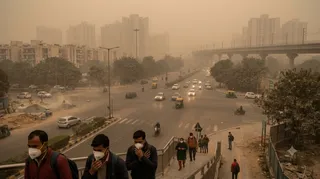 ग्रेटर नोएडा में AQI 346 के पार पहुंचा प्रदूषण स्तर (AI-Image)