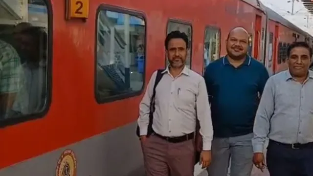 उदयपुर और दिल्ली के बीच स्पेशल ट्रेन शुरू, यात्रियों को मिली बड़ी राहत; नियमित करने की उठी मांग
