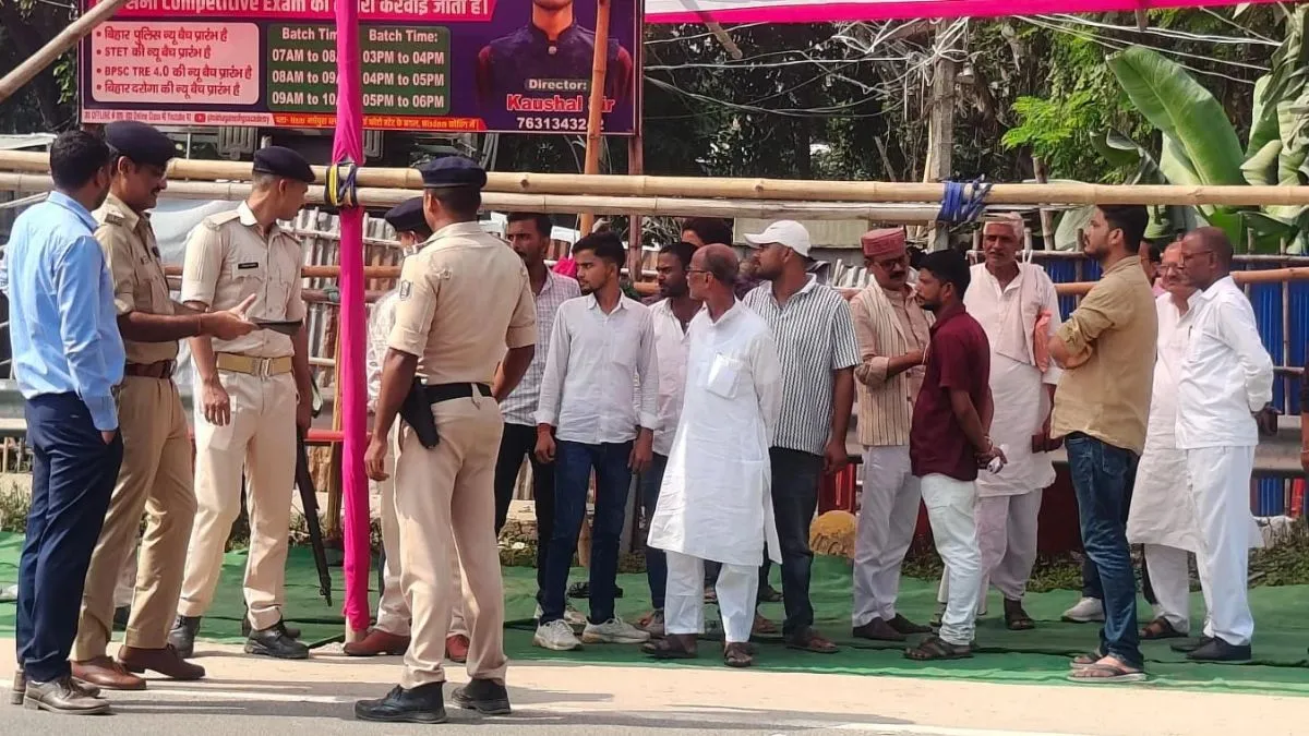 Kosi Graduate Election Voting Begins in 14 Bihar Districts (2)