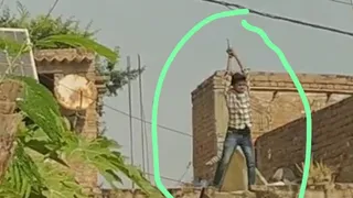 20 अक्टूबर को गोली चलाता युवक. सौ. इंटरनेट मीडिया