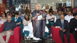 राज्यपाल आनंदीबेन पटेल ने क्राफ्टरूट्स एक्सपो का किया उद्घाटन।