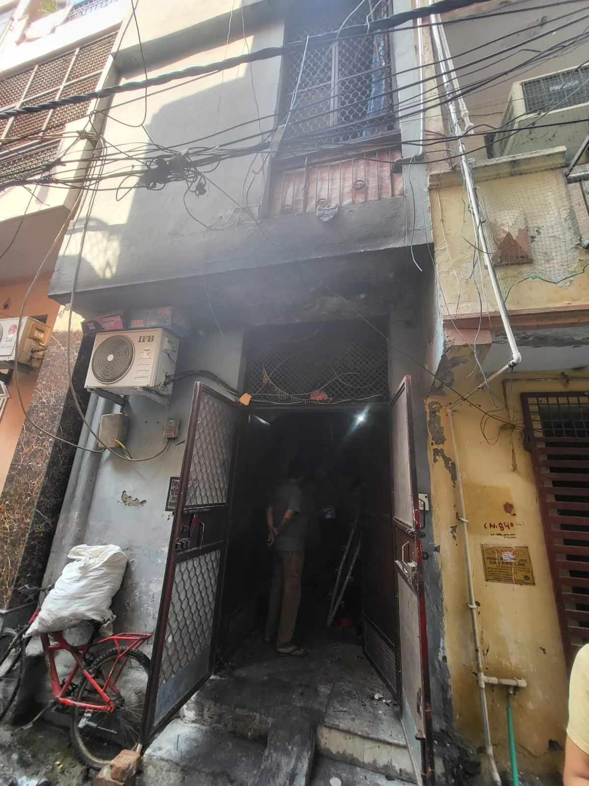 delhi moped