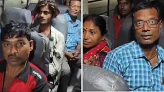 मुजफ्फरपुर पुलिस की बस से अपने गंतव्य के लिए रवाना होते परदेसी।