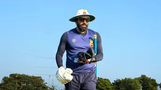 परविंदर अवाना