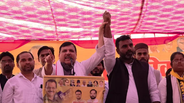 UP चुनाव: AAP सांसद संजय सिंह का बीजेपी पर निशाना, कहा- फीस, बेरोजगारी व वोट-चोरी अहम मुद्दे
