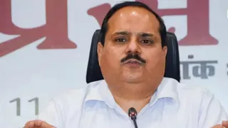 मुख्य निर्वाचन अधिकारी नवदीप रिणवा