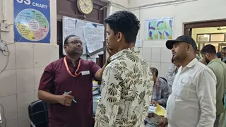 जिला अस्पताल में स्क्रब यूनिफार्म के रंगों से पहचाने जाएंगे चिकित्सक।