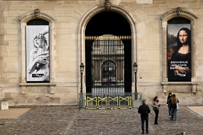 museum closed due to france protest