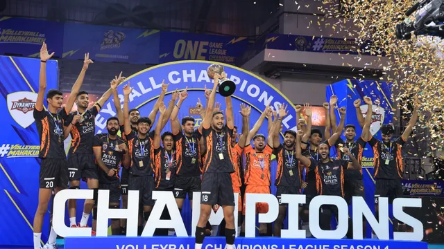 Volleyball Champions League: दिल्ली डायनामाइट्स ने एम्पीरिया मराठाज को हराकर जीता खिताब, ट्रॉफी के साथ मिला करोड़ों का इनाम