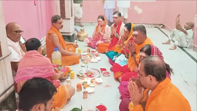 शरद पूर्णिमा पर उमड़ी भीड़: बैद्यनाथ मंदिर में 60 हजार भक्तों ने किया जलार्पण, बासुकीनाथ धाम पहुंचे पटना-दिल्ली के जज