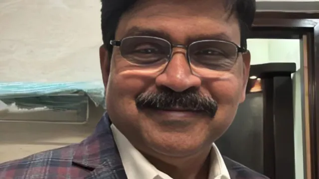 मायावती के करीबी रहे पूर्व IAS राम बहादुर का भाजपा से मोह भंग, विधानसभा चुनाव से पहले थामने जा रहे सपा का दामन