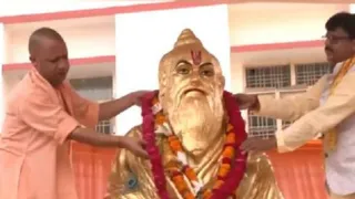 मुख्यमंत्री योगी आदित्यनाथ ने श्रावस्ती में महर्षि वाल्मीकि जयंती पर सार्वजनिक अवकाश की घोषणा की थी