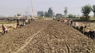 14 गांवों में शुरू हुआ परिक्रमा मार्ग का हो रहा सौंदर्यीकरण।