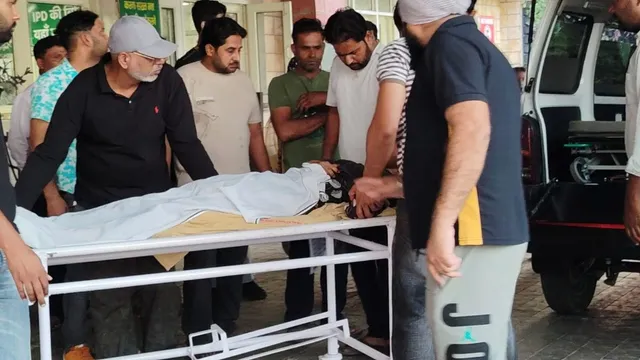यमुनानगर में मिट्टी से भरी ट्रैक्टर-ट्राली ने एक्टिवा को कुचला, चचेरे भाई बहन की मौत; मां-बेटे घायल
