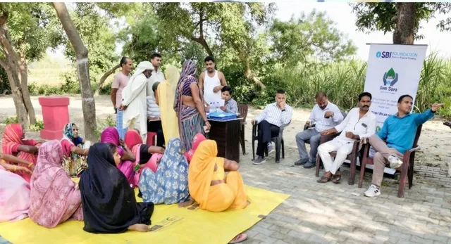 सरसों की खेती से बढ़ेगी कमाई, बस्ती के किसानों को बांटे गए RH-761 किस्म के मुफ्त बीज
