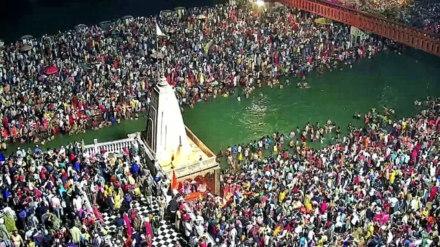 हरिद्वार अर्धकुंभ में गंगा घाटों पर हाईटेक सर्विलांस, 82.13 लाख की लागत से लगेंगे AI कैमरे, चेहरा स्कैन कर होगी पहचान
