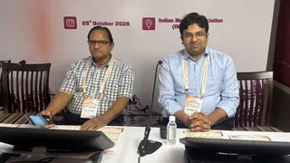 युवाओं में बढ़ रहा हार्ट अटैक का खतरा: विशेषज्ञ बोले, नींद की कमी और तनाव भी जिम्मेदार।
