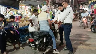 कुल 3 लाख 20 हजार रुपये का ऑनलाइन चालान जारी