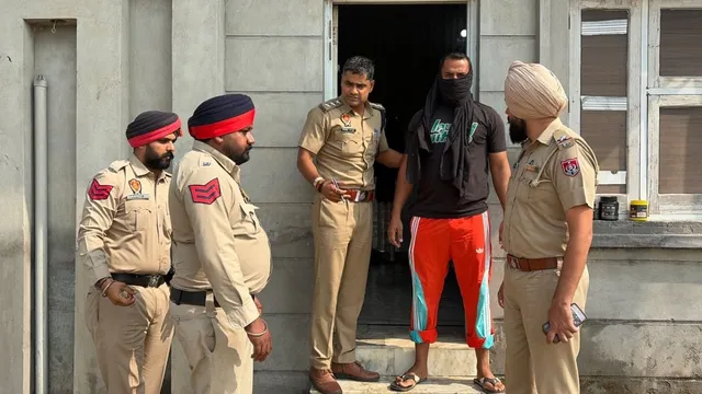मलेरकोटला में अवैध नशामुक्ति केंद्र पर पुलिस की बड़ी कार्रवाई, 49 मरीज कराए गए मुक्त; संचालक गिरफ्तार
