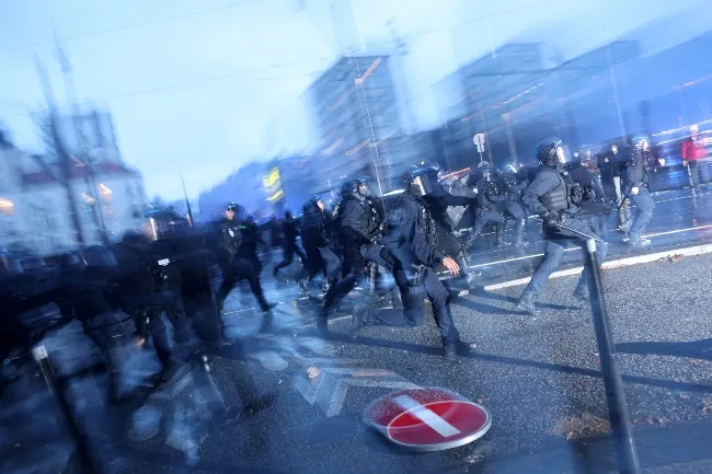 protest in france