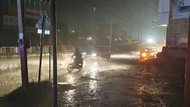 Haryana Weather: हरियाणा में अचानक बदला मौसम, कई जिलों में बारिश के साथ ओलावृष्टि; 28 अक्टूबर को फिर होगी वर्षा
