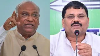 कांग्रेस के राष्ट्रीय अध्यक्ष मल्लिकार्जुन खरगे और जदयू प्रदेश अध्यक्ष उमेश सिंह कुशवाहा। (फाइल फोटो)