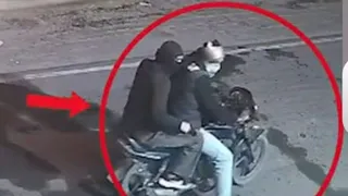 नकाबपोश बाइक सवारों ने जिम के बाहर चलाई गोलियां।