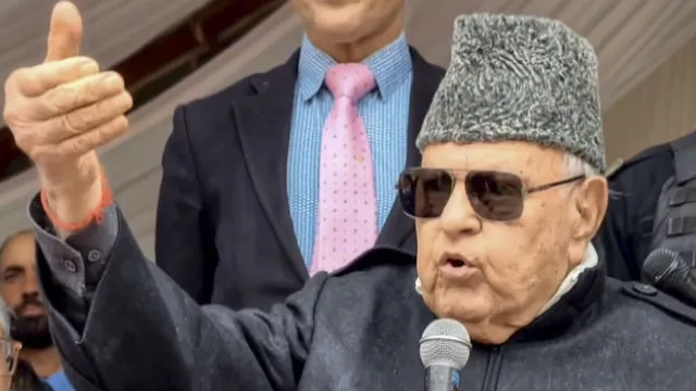 'ये तो देशद्रोह है', PAK और कश्मीर को लेकर फारूक की टिप्पणी पर मुस्लिम धर्मगुरुओं ने जताई आपत्ति