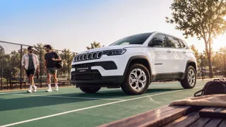 Jeep Compass Sport 9AT भारत में लॉन्च