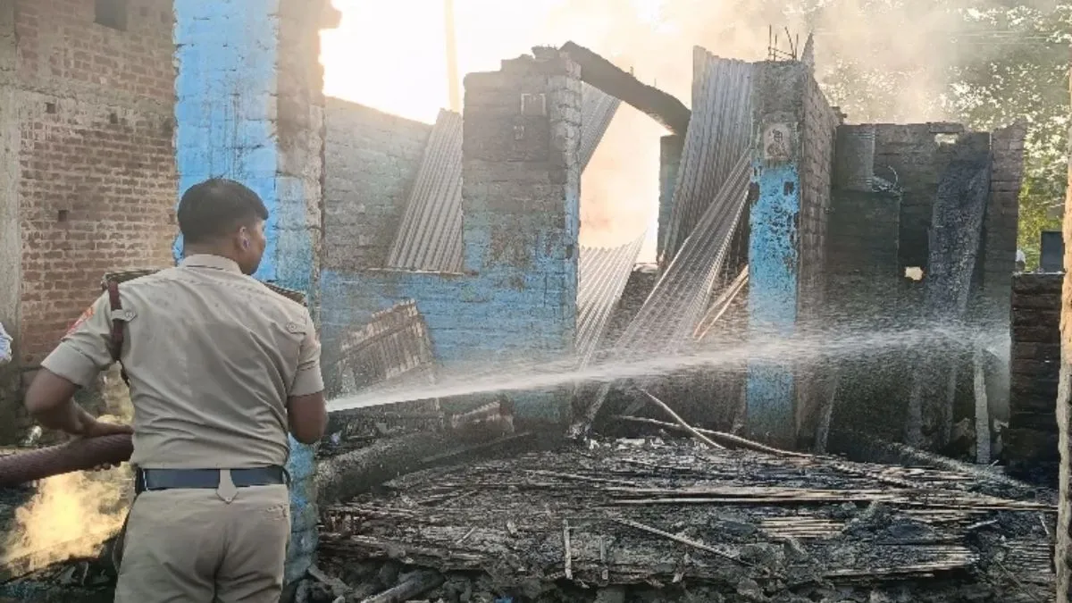 Katihar Fire10 Families Homeless Makhana Savings Burned