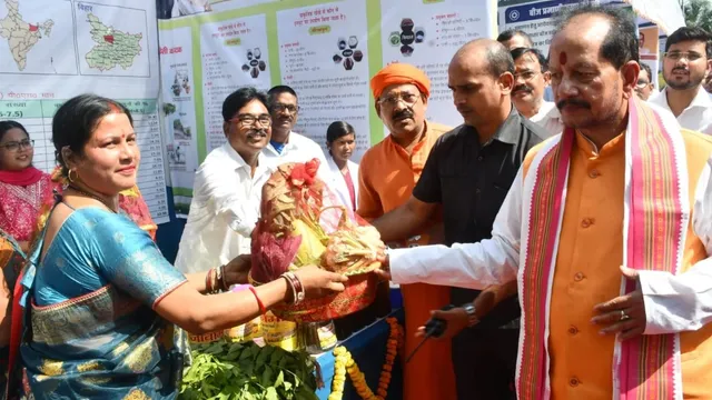बिहार के किसानों को दोहरी सौगात, आम-लीची का बीमा और बटाईदारों को योजनाओं का लाभ