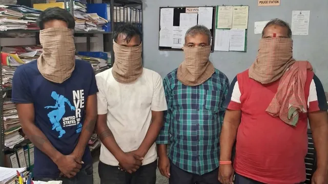भोजपुर में मादक पदार्थ तस्करों पर पुलिस का शिकंजा, 64 ग्राम हेरोइन और नकदी के साथ 4 गिरफ्तार
