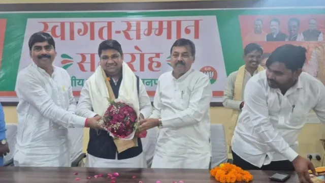 'जिन्होंने कल्याण के श्रद्धांजलि से दूरी बनाई उन्हें पिछड़ों की बात करने का हक नहीं', भाजपा प्रवक्ता अभिषेक दुबे का सपा पर हमला