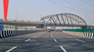दिल्ली-गुरुग्राम एक्सप्रेसवे के किनारे लगेंगे नॉइज बैरियर