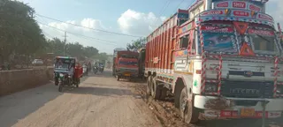 निर्माणाधीन टीपी नगर रोड । जागरण