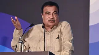 बेईमानी की तो ऐसा ठोकूंगा कि जीवन भर रखोगे याद। (फाइल)
