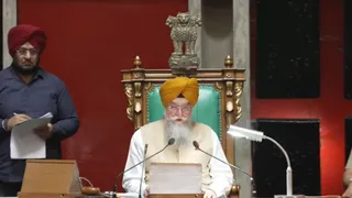 विधानसभा में मौजूद स्पीकर कुलतार सिंह संधवां।
