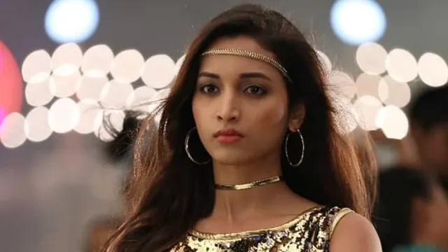 KGF की सफलता के बाद 8 करोड़ रुपये फीस लेने पर Srinidhi Shetty ने तोड़ी चुप्पी, बोलीं- पैसों के लिए फिल्में...